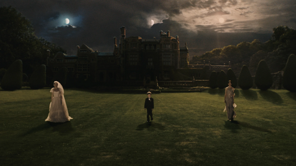 Cena do filme Melancolia, de Lars von Trier.